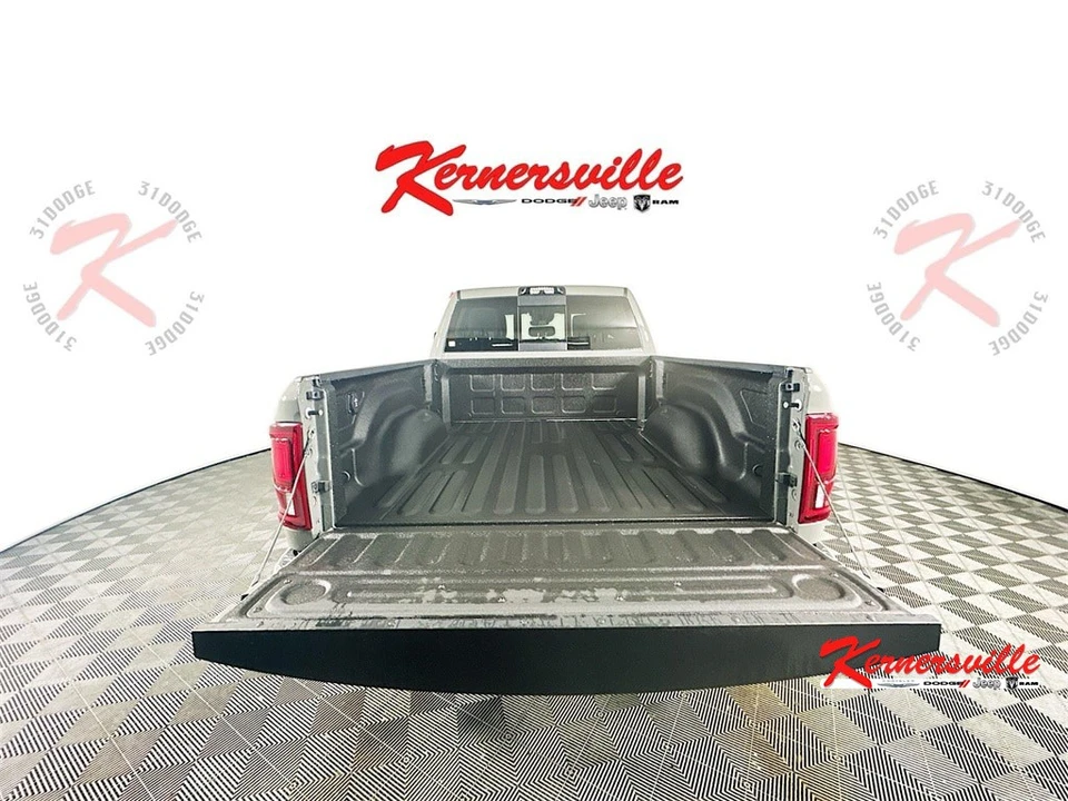 2026 Ram 3500 - Image 16 of 21