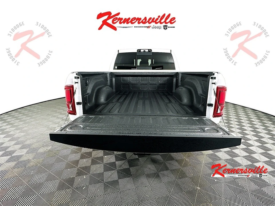 2026 Ram 3500 - Image 16 of 21