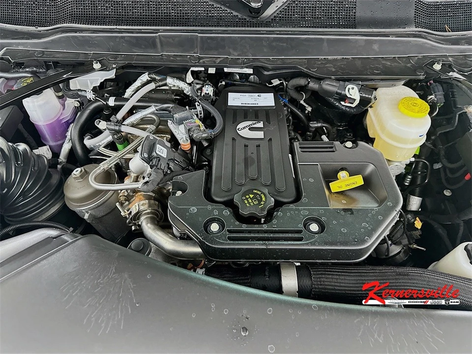 2026 Ram 3500 - Image 18 of 21