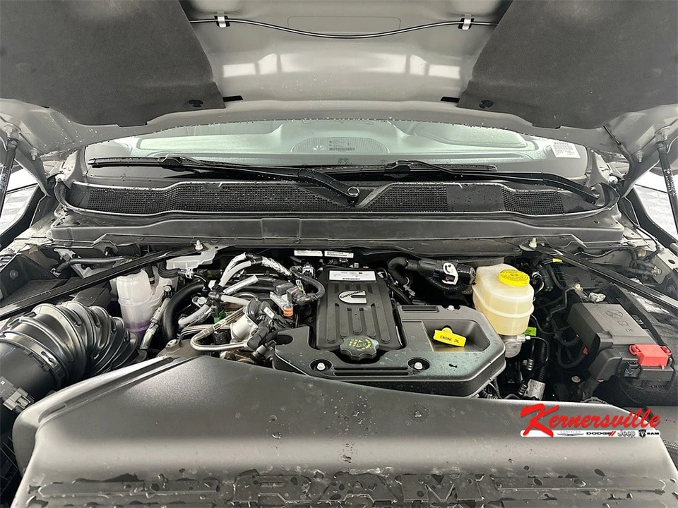 2026 Ram 3500 - Image 18 of 21