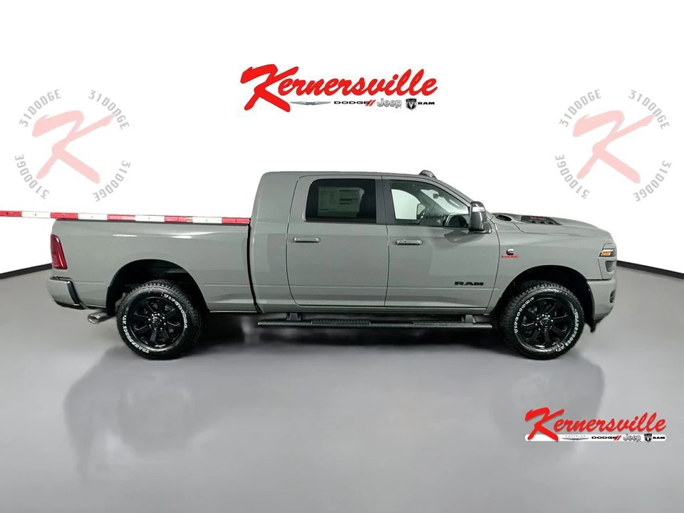 2026 Ram 3500 - Image 10 of 12