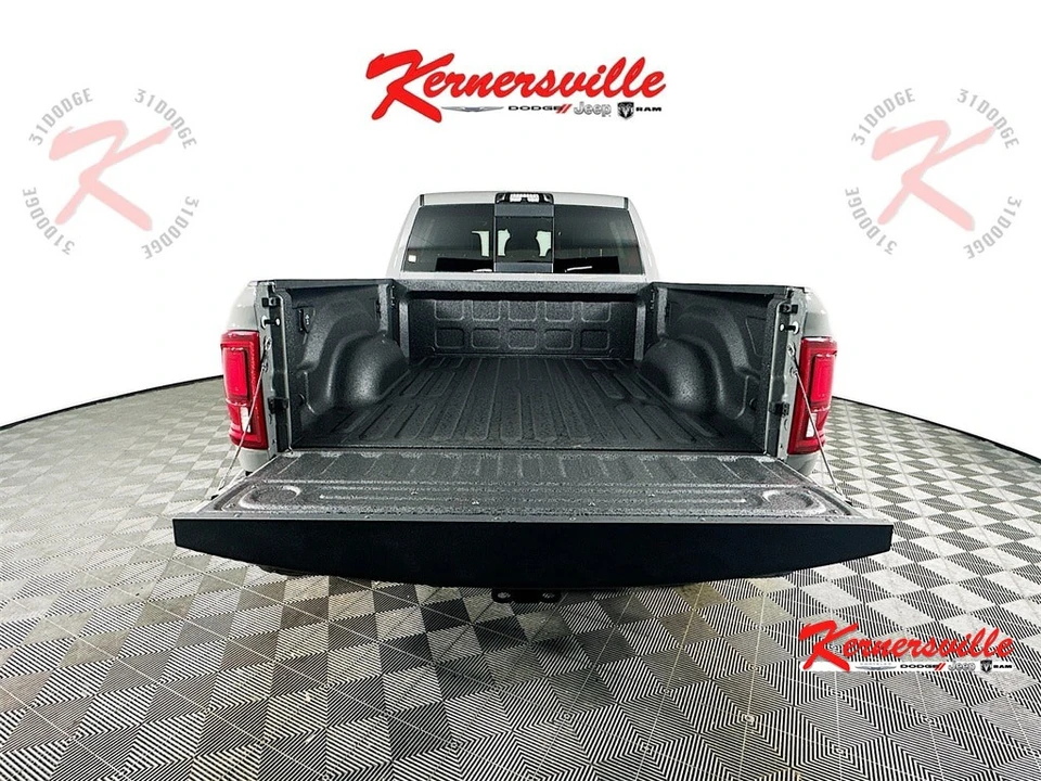 2026 Ram 3500 - Image 16 of 21