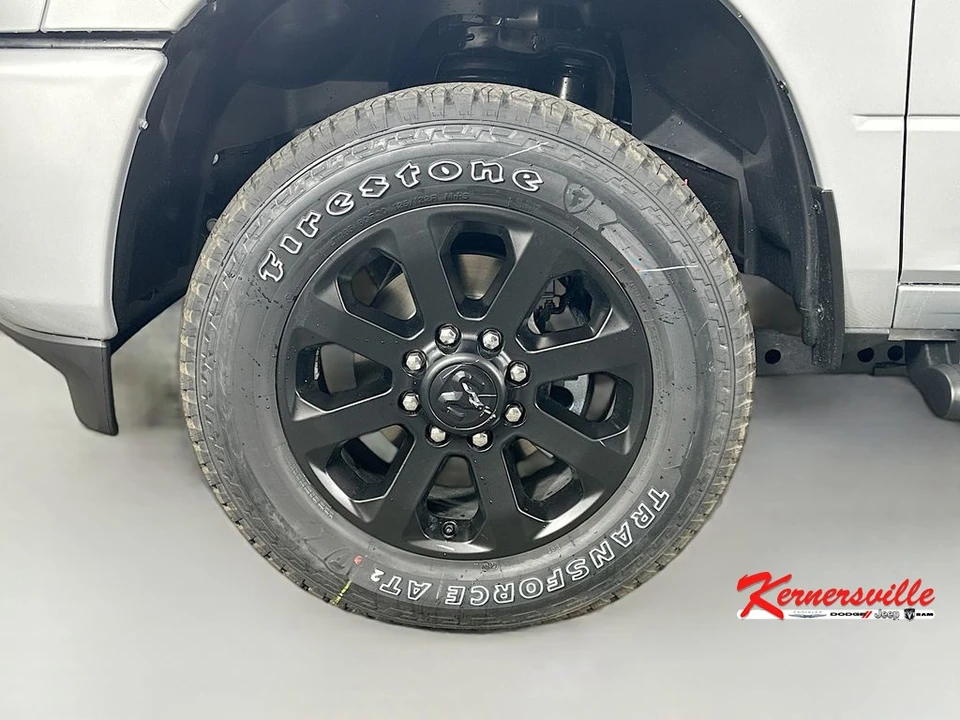 2026 Ram 3500 - Image 17 of 21