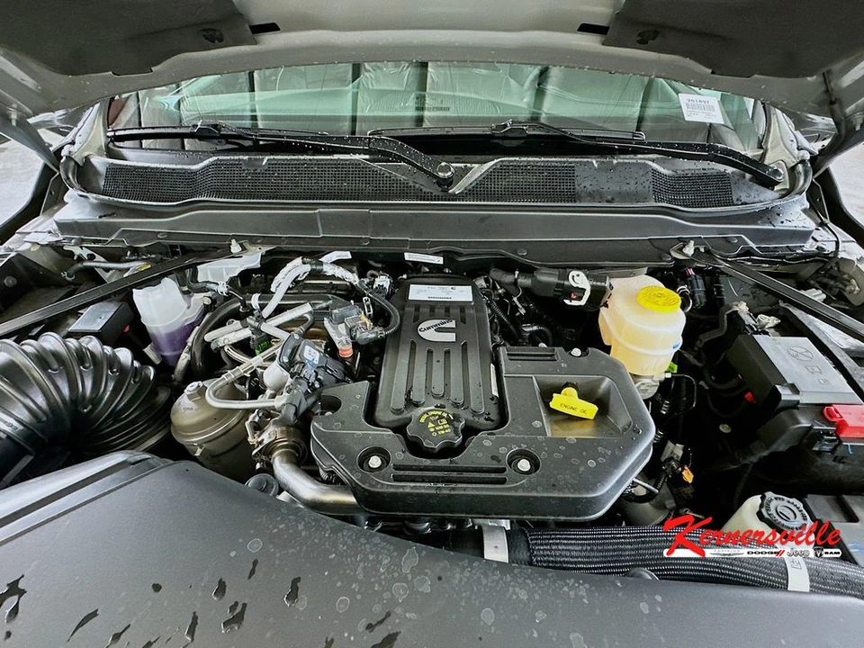 2026 Ram 3500 - Image 17 of 20