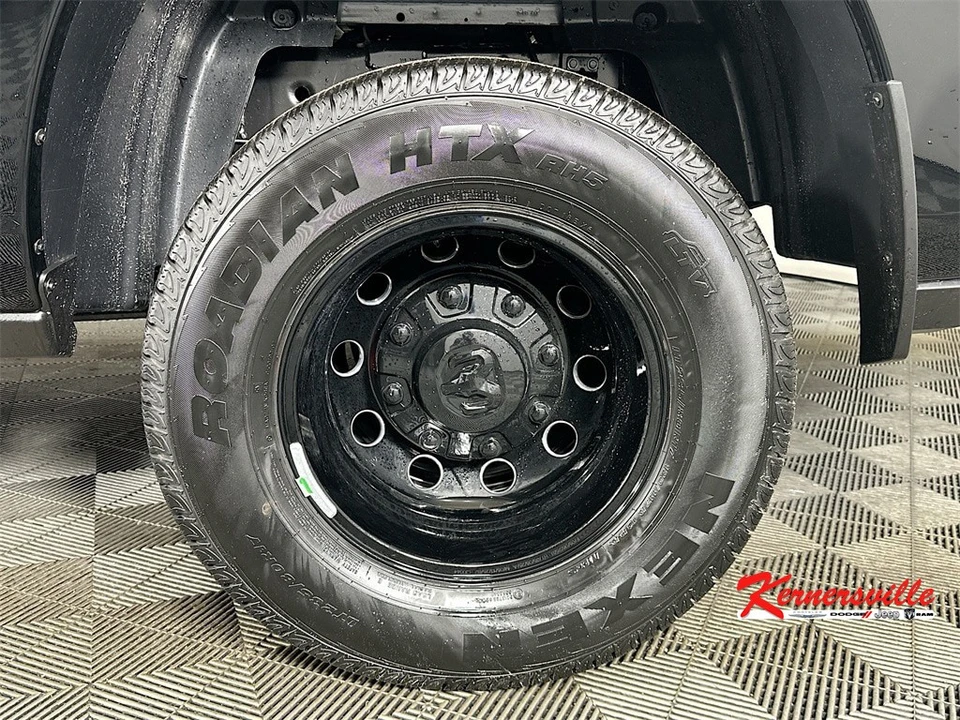 2026 Ram 3500 - Image 17 of 21