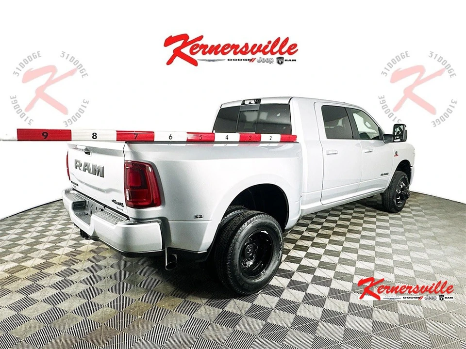 2026 Ram 3500 - Image 8 of 12
