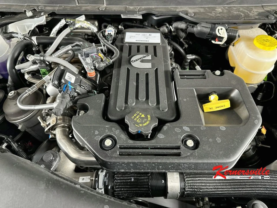 2026 Ram 3500 - Image 18 of 21