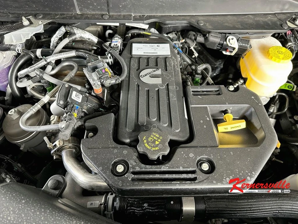 2026 Ram 3500 - Image 18 of 21