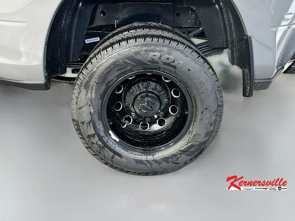 2026 Ram 3500 - Image 17 of 21