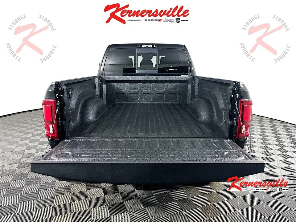 2026 Ram 3500 - Image 16 of 21