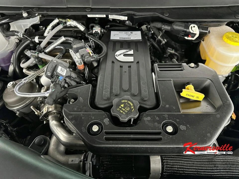 2026 Ram 3500 - Image 18 of 21