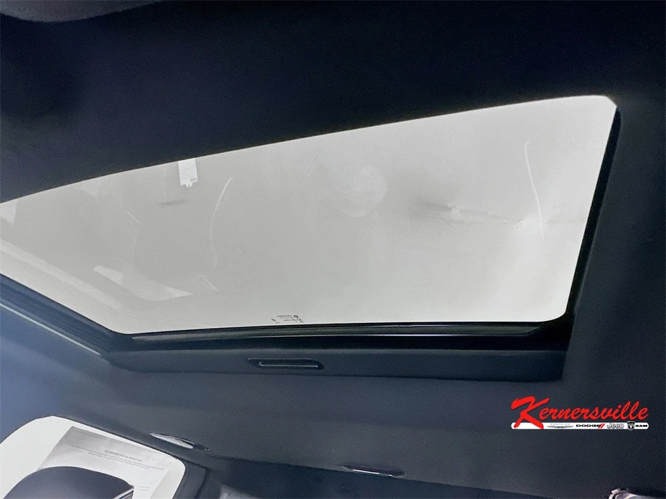 2026 Ram 3500 - Image 14 of 21