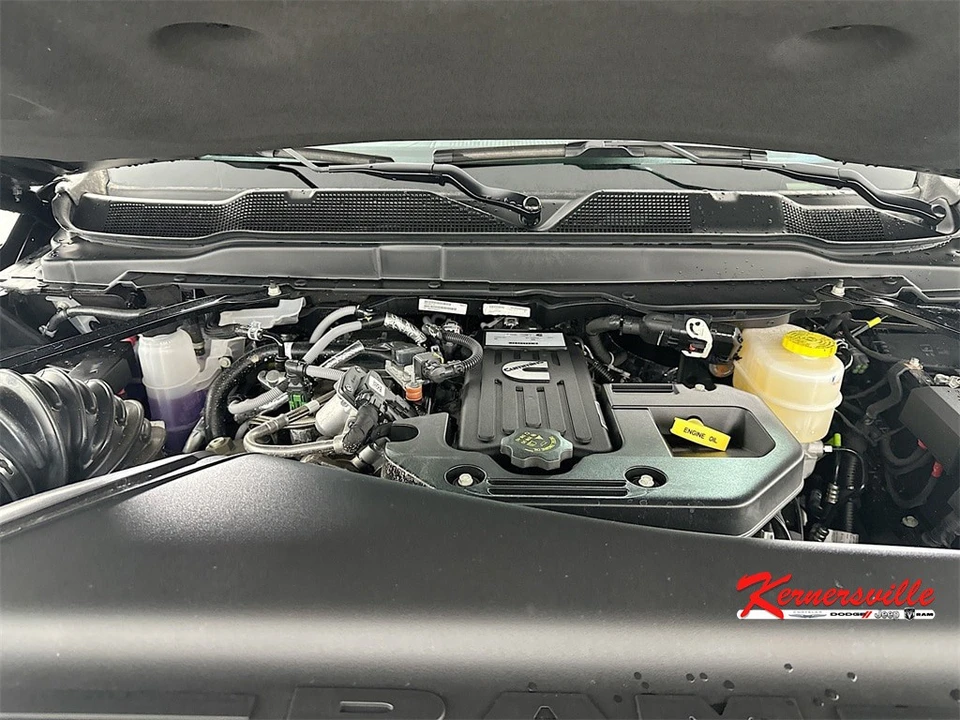 2026 Ram 3500 - Image 18 of 21