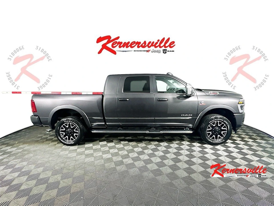 2026 Ram 3500 - Image 8 of 12