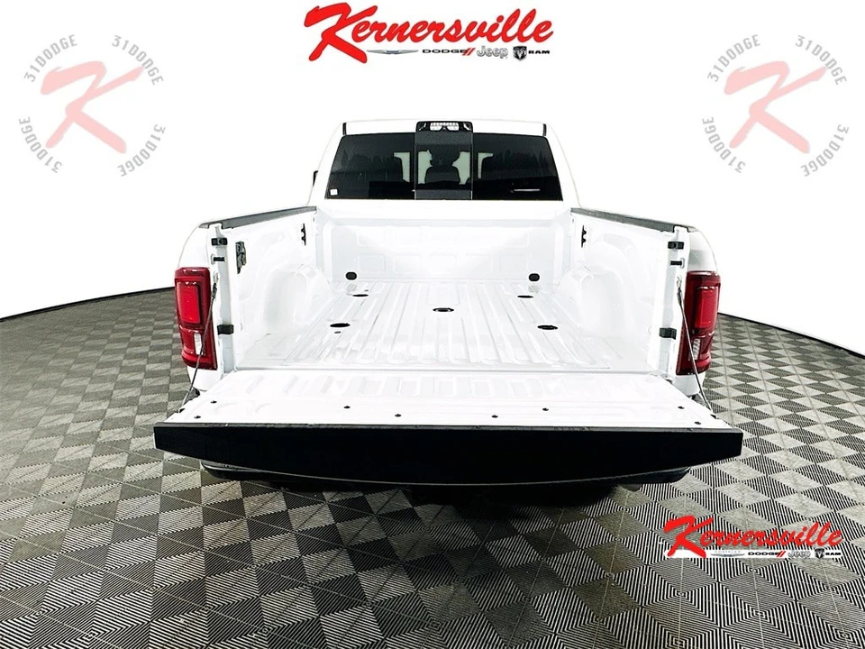 2026 Ram 3500 - Image 16 of 21