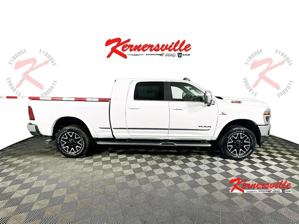 2026 Ram 3500 - Image 8 of 12