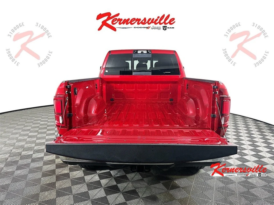 2026 Ram 3500 - Image 16 of 21