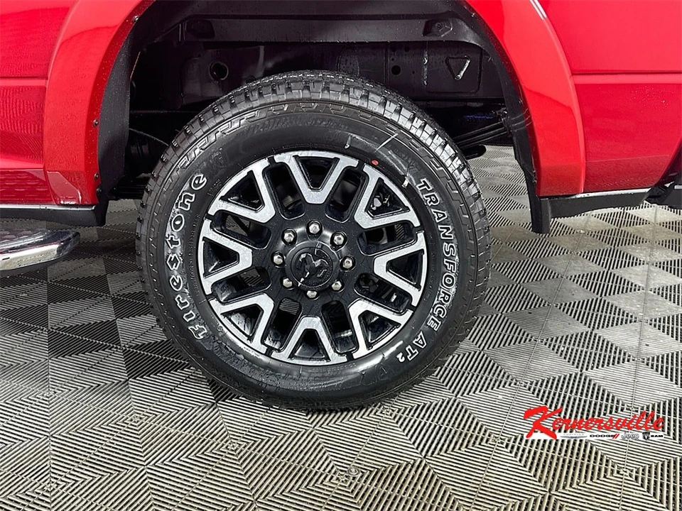 2026 Ram 3500 - Image 17 of 21