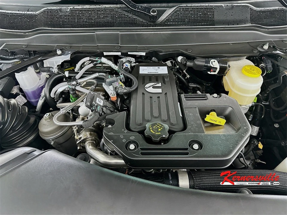 2026 Ram 3500 - Image 18 of 21