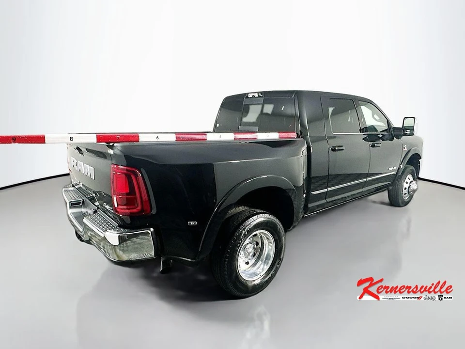 2026 Ram 3500 - Image 7 of 12