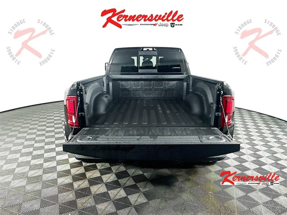 2026 Ram 3500 - Image 16 of 21