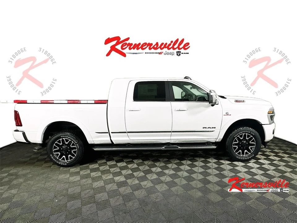 2026 Ram 3500 - Image 8 of 12