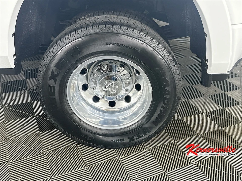 2026 Ram 3500 - Image 17 of 21