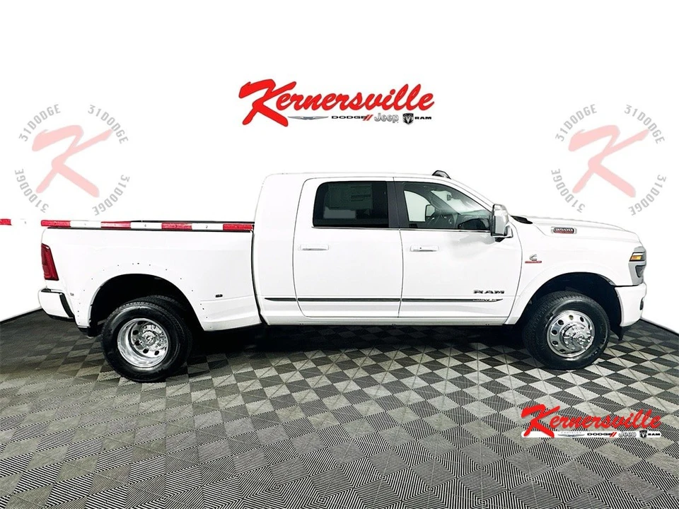 2026 Ram 3500 - Image 8 of 12