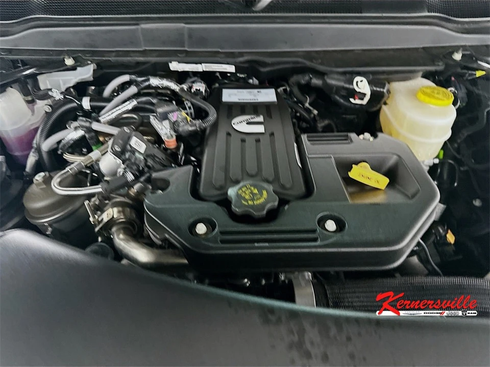 2026 Ram 3500 - Image 18 of 21