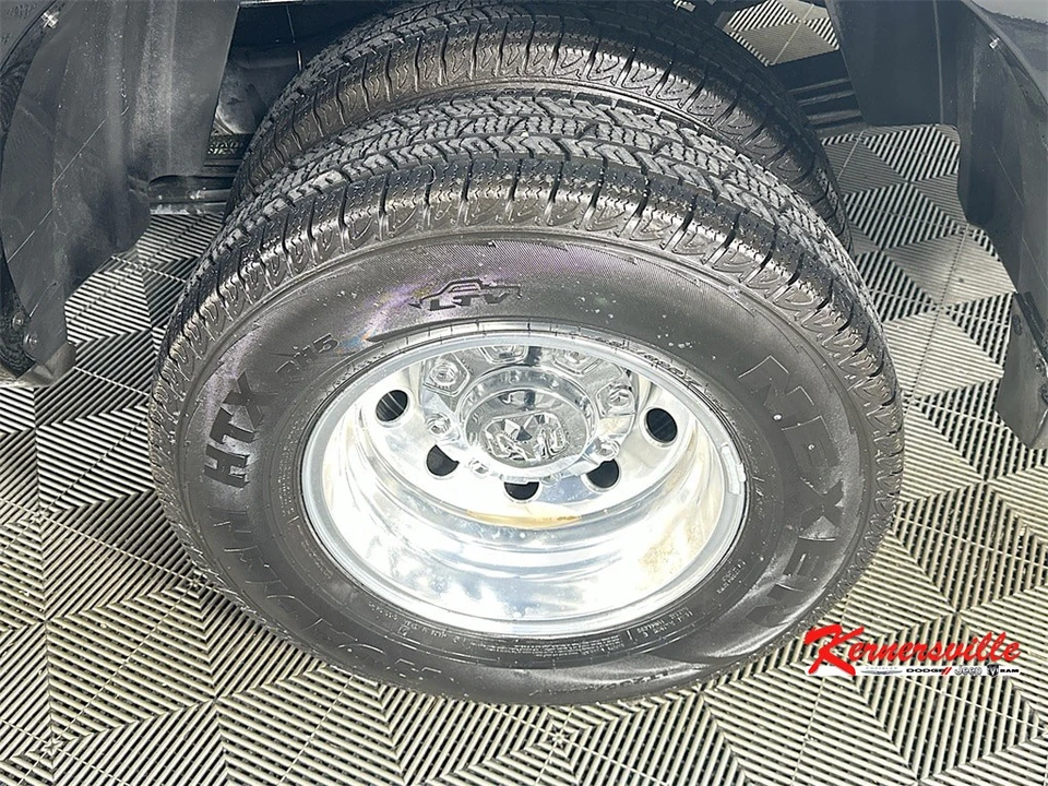 2026 Ram 3500 - Image 17 of 21