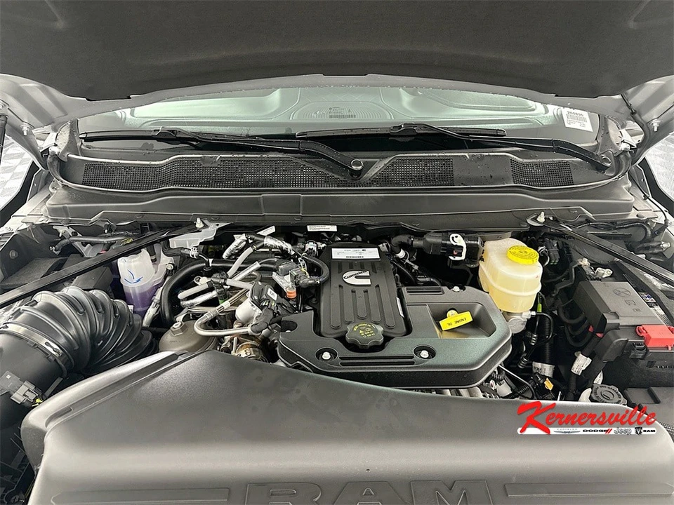2026 Ram 3500 - Image 18 of 21