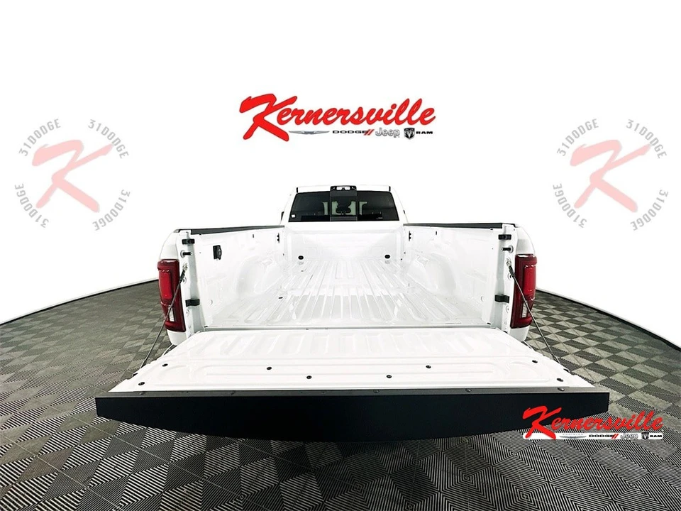 2026 Ram 3500 - Image 16 of 21