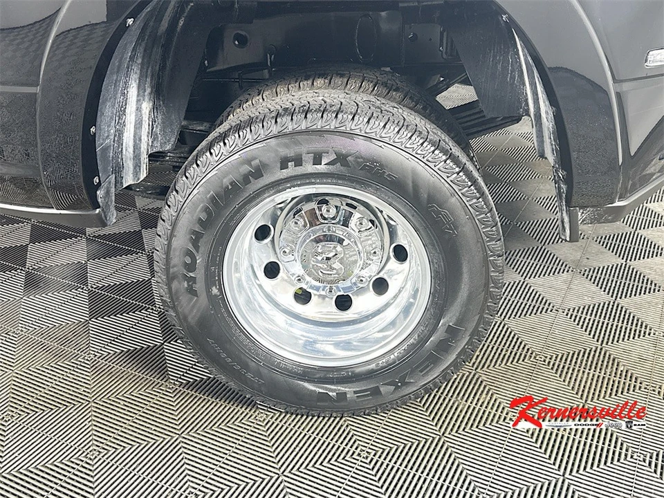 2026 Ram 3500 - Image 17 of 21