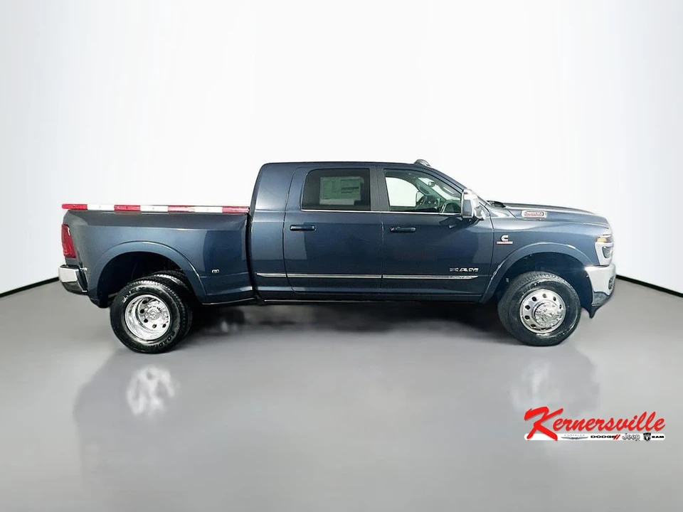 2026 Ram 3500 - Image 8 of 12