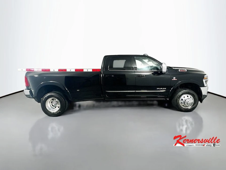 2026 Ram 3500 - Image 8 of 12