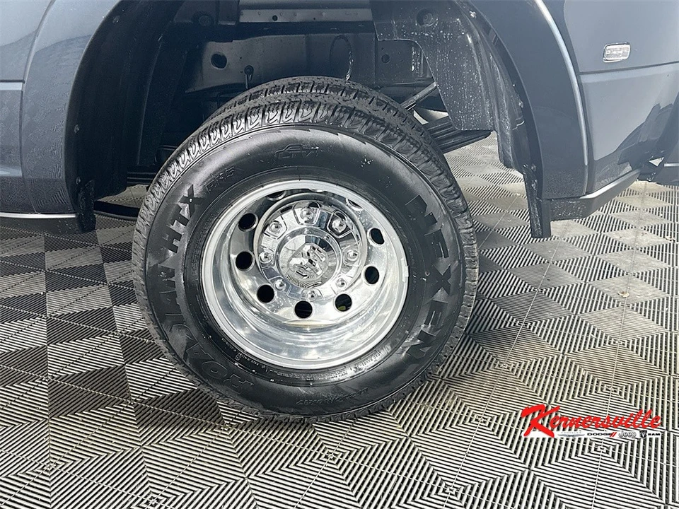 2026 Ram 3500 - Image 17 of 21