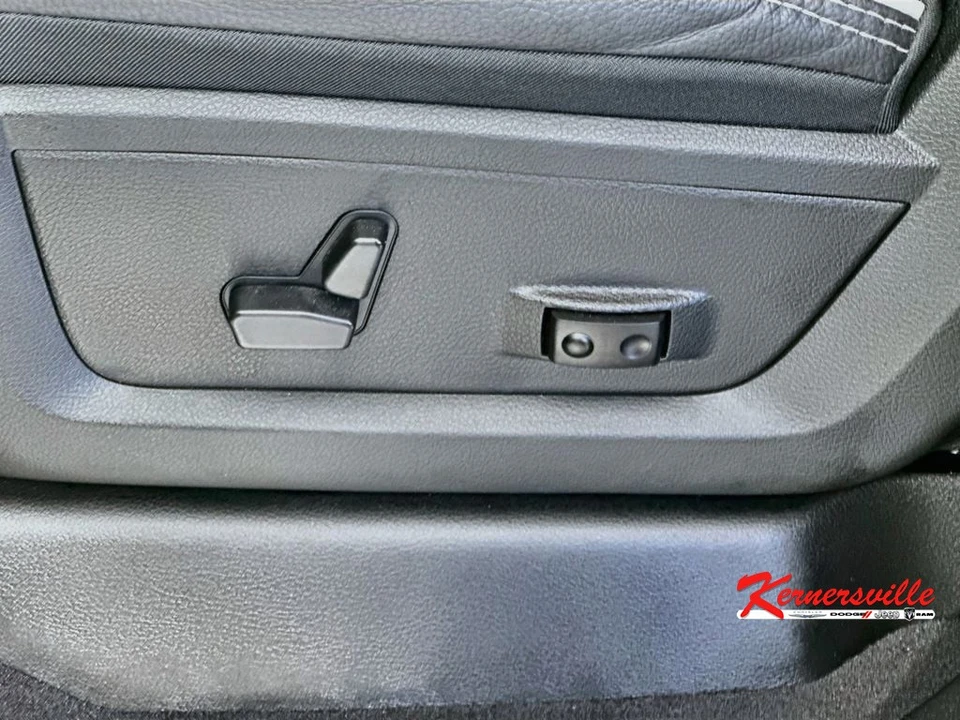 2026 Ram 3500 - Image 22 of 24