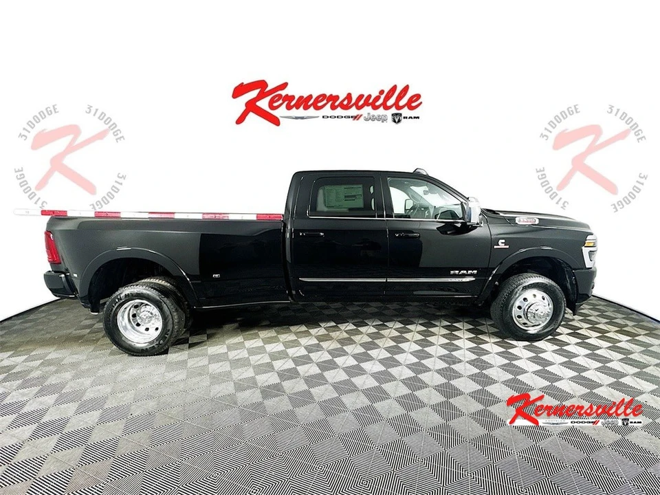 2026 Ram 3500 - Image 8 of 12
