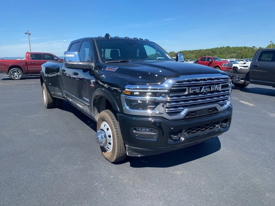 2026 Ram 3500 - Image 4 of 12
