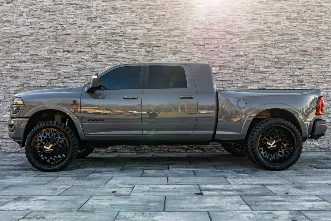 2026 Ram 3500 - Image 8 of 31