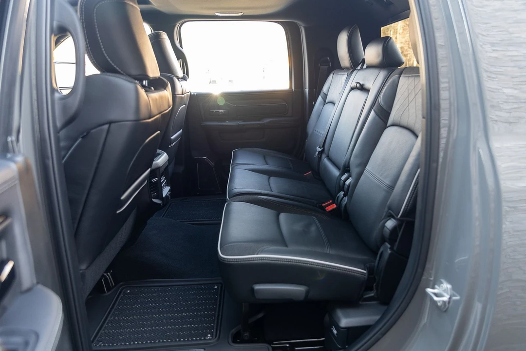 2026 Ram 3500 - Image 30 of 31