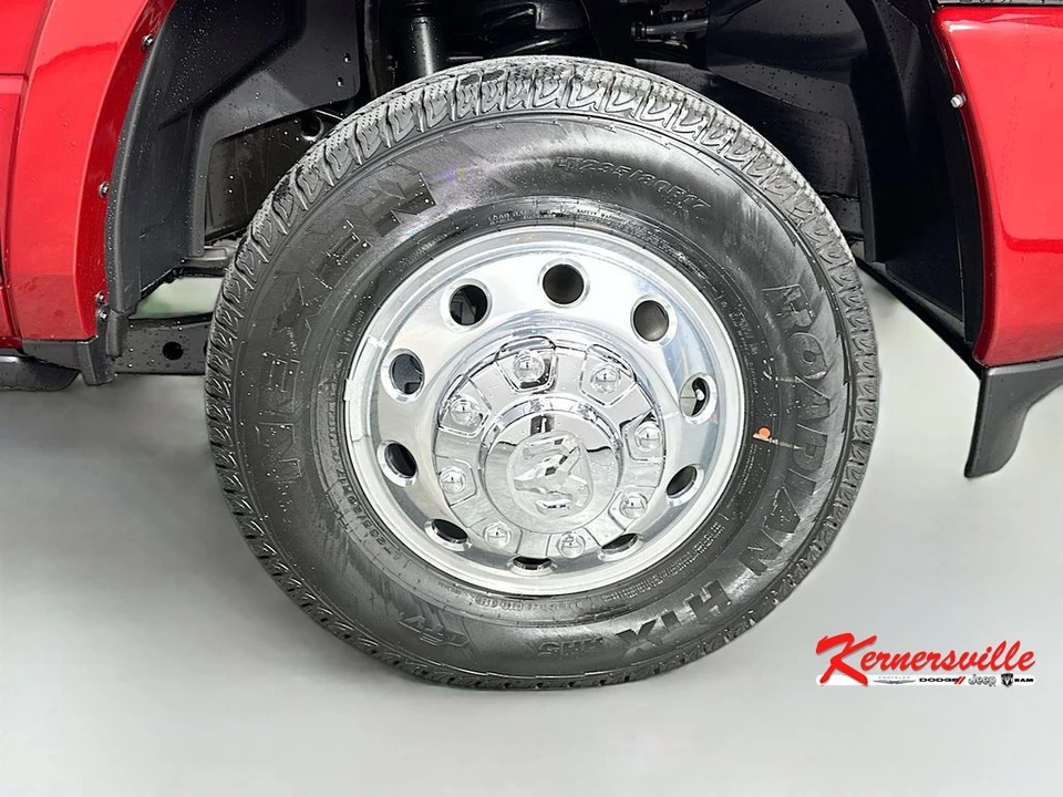 2026 Ram 3500 - Image 17 of 23