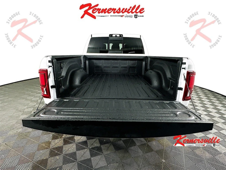 2026 Ram 3500 - Image 16 of 21