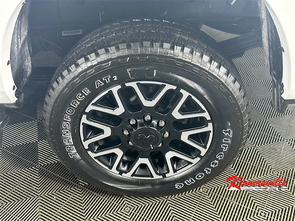2026 Ram 3500 - Image 17 of 21