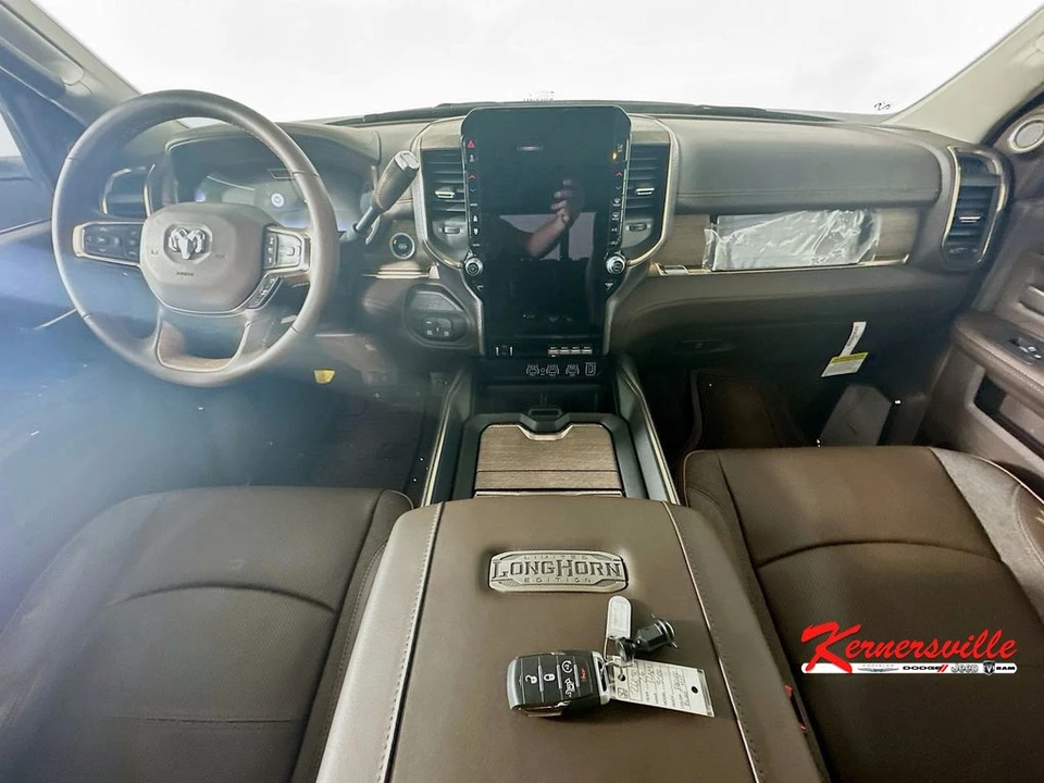 2026 Ram 3500 - Image 9 of 12