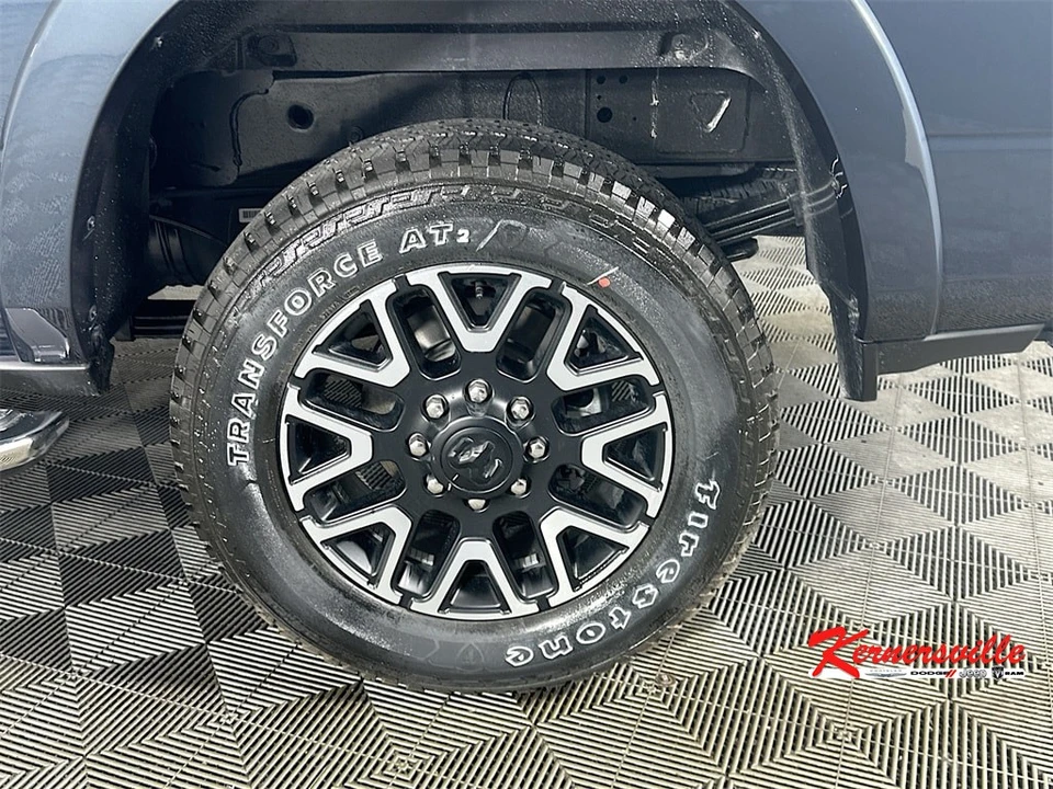 2026 Ram 3500 - Image 17 of 21