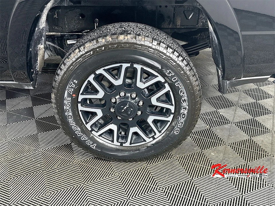 2026 Ram 3500 - Image 17 of 21