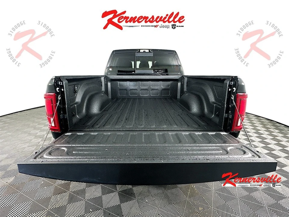 2026 Ram 3500 - Image 16 of 21