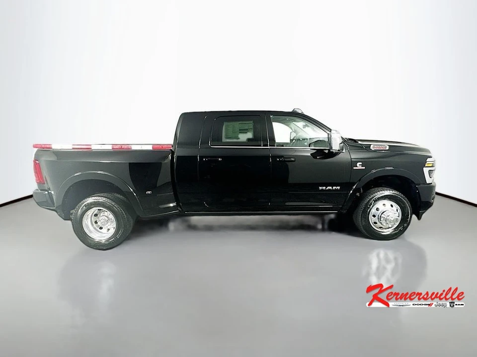 2026 Ram 3500 - Image 9 of 12