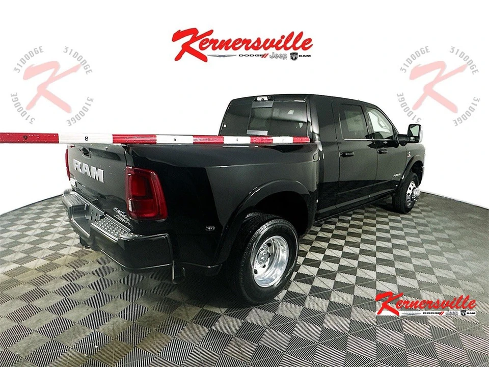 2026 Ram 3500 - Image 8 of 12